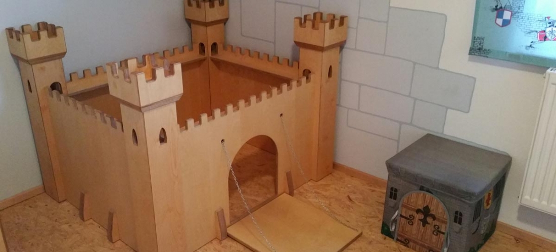 Ritterburg mit Zugbrücke